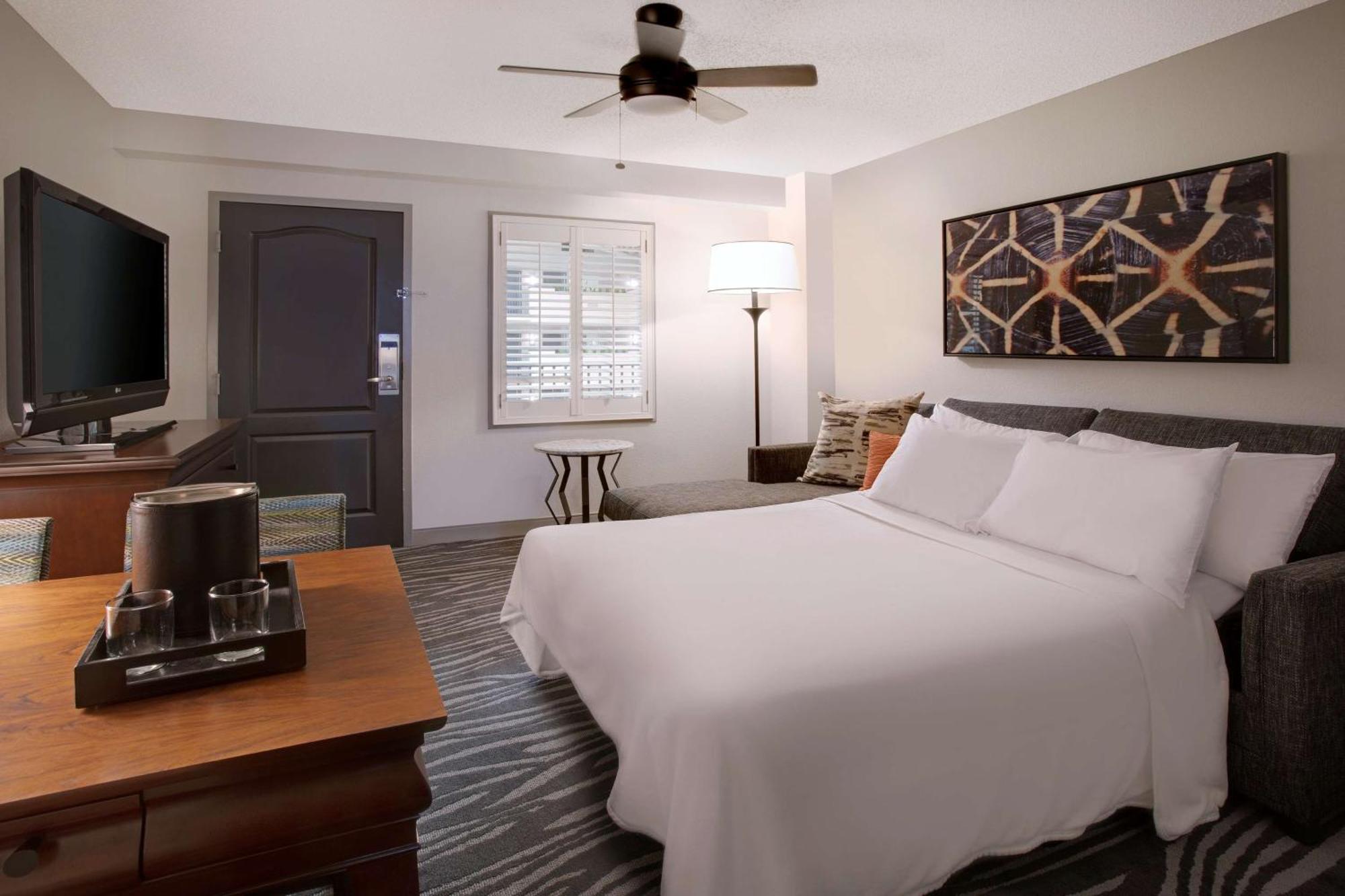 Embassy Suites By Hilton Orlando Airport Exterior photo