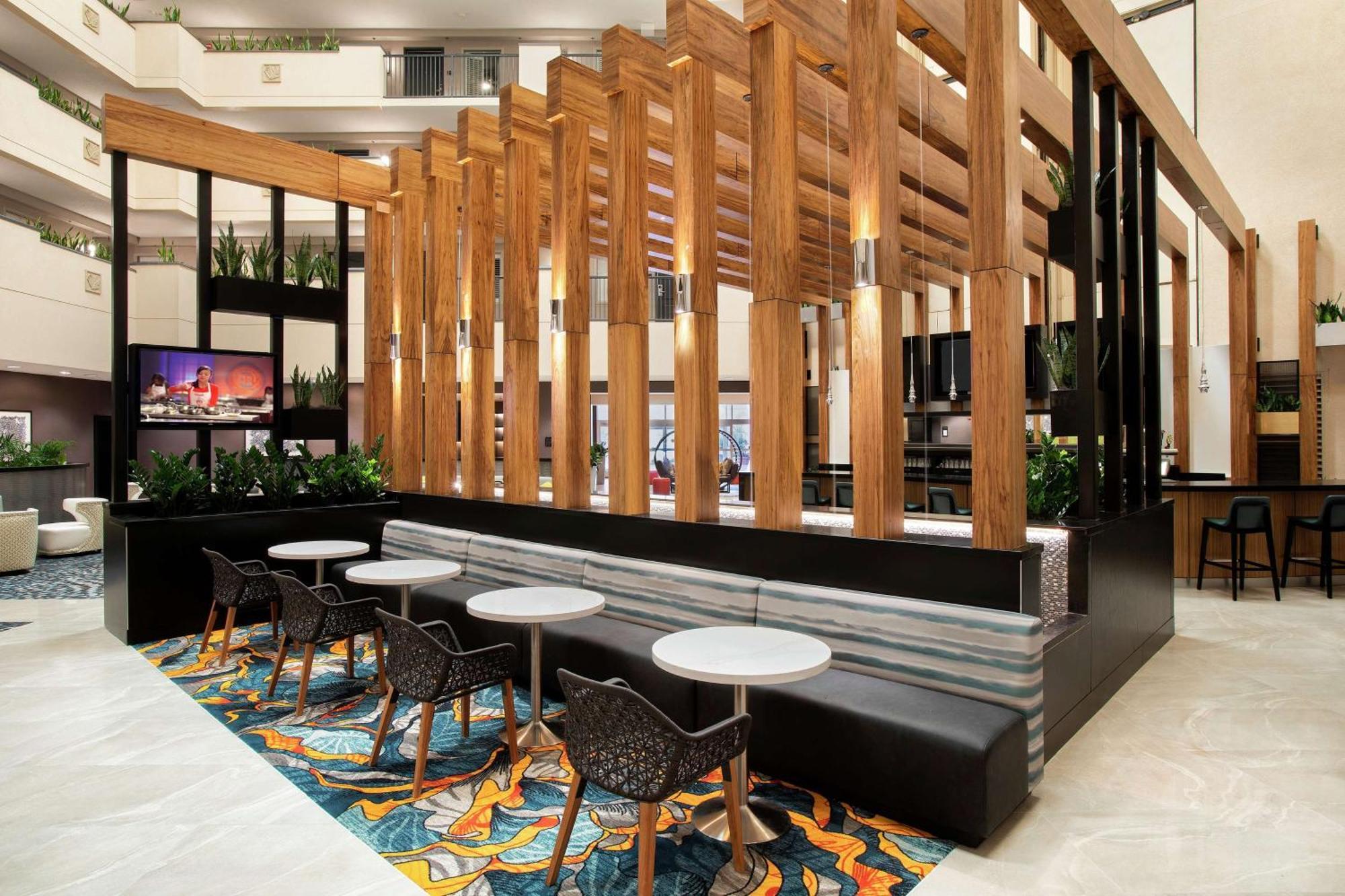 Embassy Suites By Hilton Orlando Airport Exterior photo